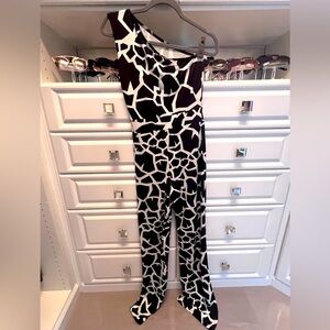 NWOT - single shoulder jumpsuit